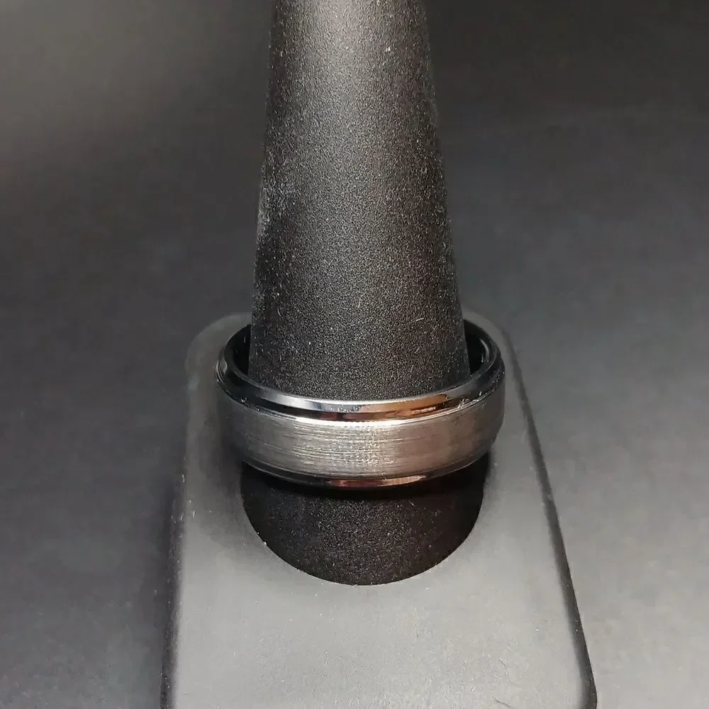 New Blue‎ Tungsten Carbide Men's Size 11.5 Silver Ring